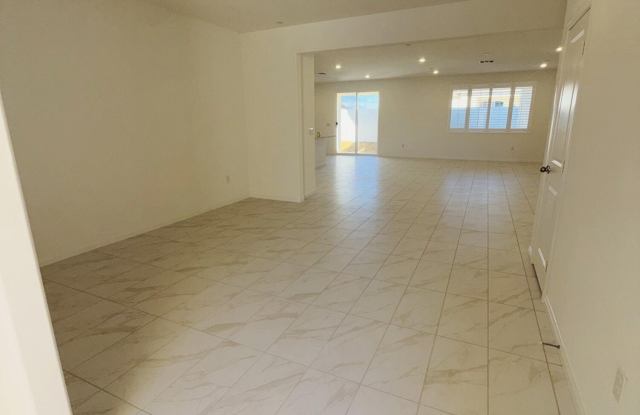 39171 Quixote Court Gallery 4