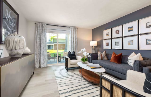 Plainview Apartments Gallery 4