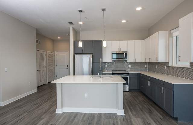 River House photos photos