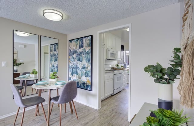 Sofi Thousand Oaks Gallery 3