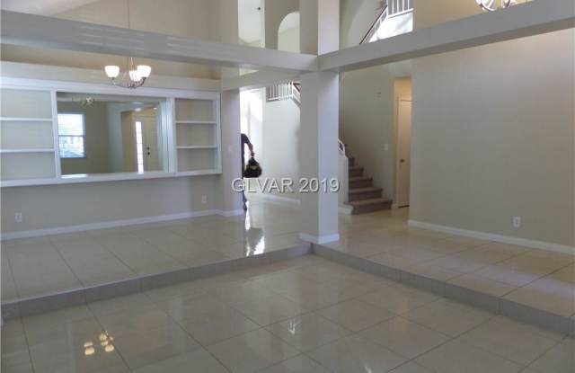 233 BROKEN ARROW Court Gallery 3