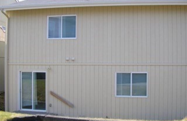 3 Bedroom Condo in Eagle River! Gallery 3