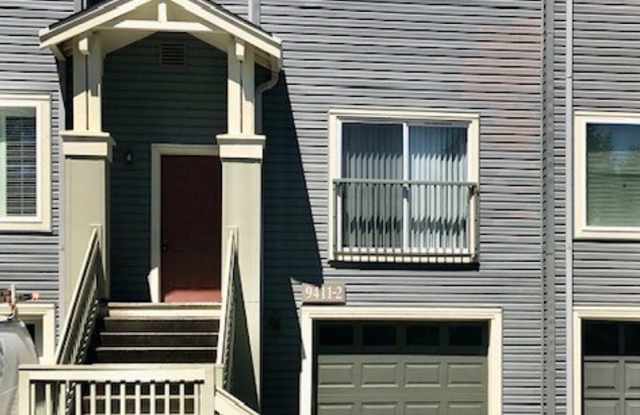 9411 177th Place NE #2 - 9411 177th Place Northeast, Redmond, WA 98052