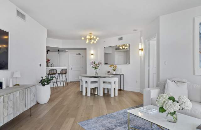 347 N New River Dr E photos photos