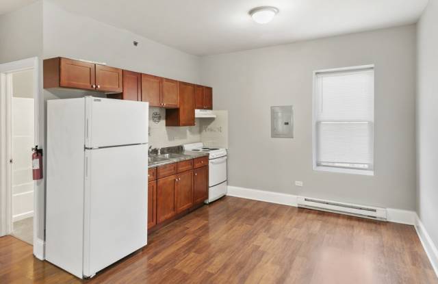 115 North Hickory Street - C Gallery 2