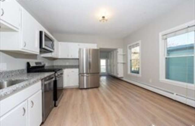 19 Everett St - 19 Everett Street, Somerville, MA 02143