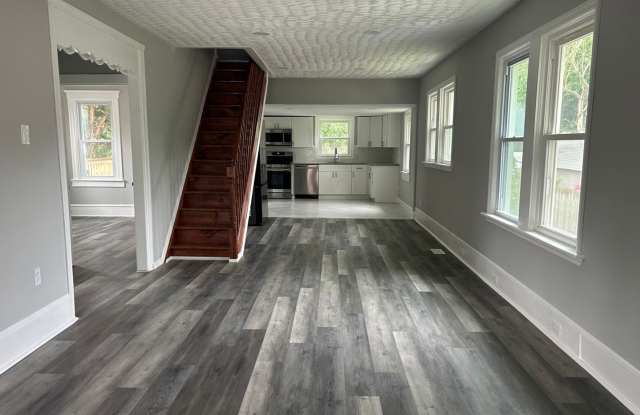 Beautifully Renovated 2-Bedroom House Featuring Extra Attic Storage photos photos