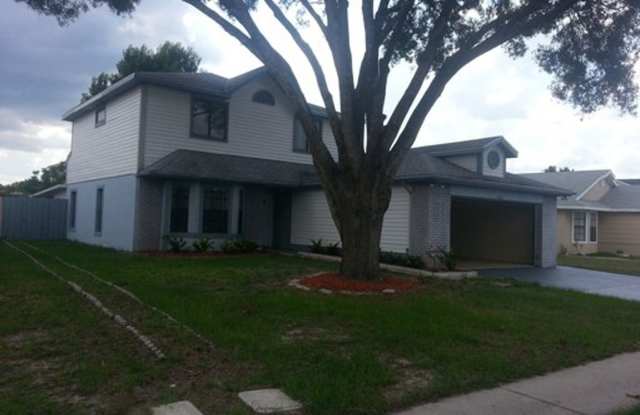 Updated Meadow Woods 4 Bedroom Home Gallery 3