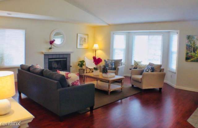 1600 Lindbergh Drive Gallery 3