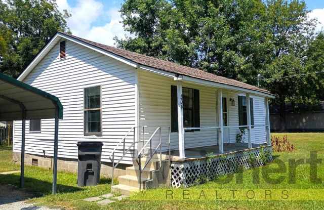 Cozy 2 Bed, 1 Bath Home photos photos