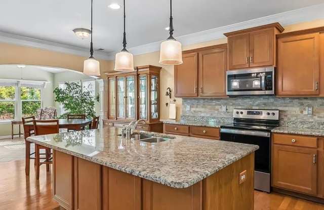 Spacious 5BR House in Statesville photos photos