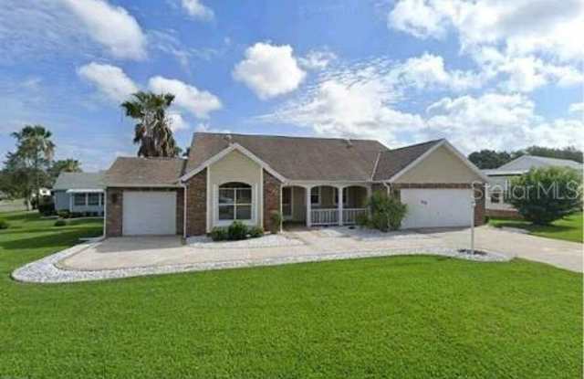 CHARMING AND SPACIOUS 2/2 HOME IN THE VILLAGES! photos photos