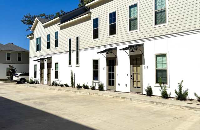 211 Steiner Oaks Road Gallery 4