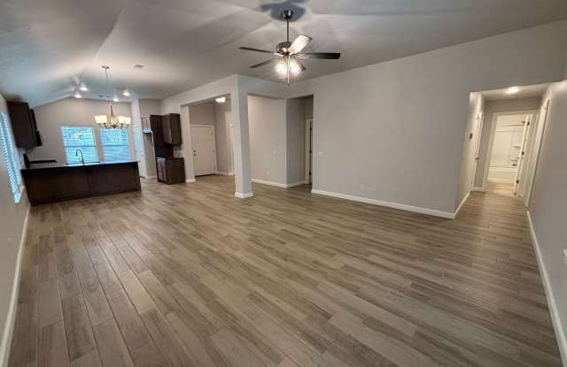 Wonderful 3 Bed 2 Bath Home in Norman Gallery 4