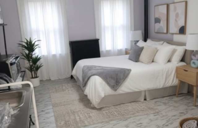 735 Hancock St photos photos