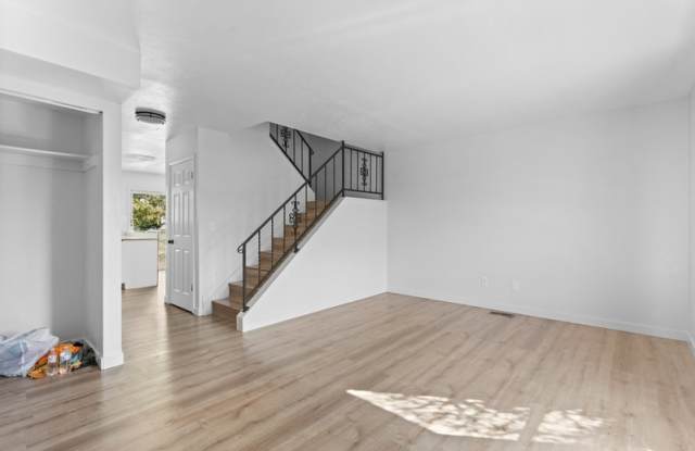 2250 Billings Street Gallery 2