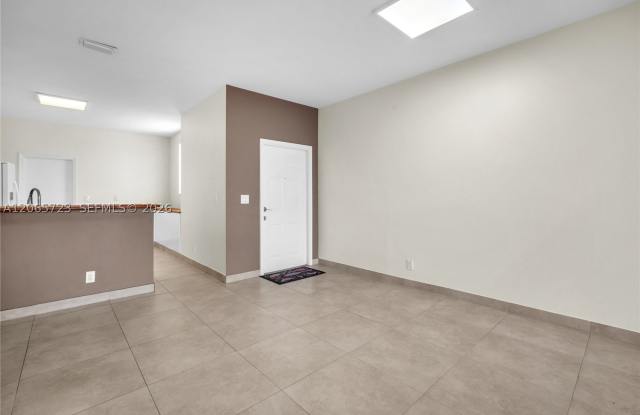 3698 San Simeon Cir Gallery 4