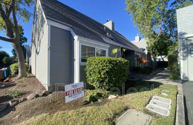 1686 Somerset Pl photos photos