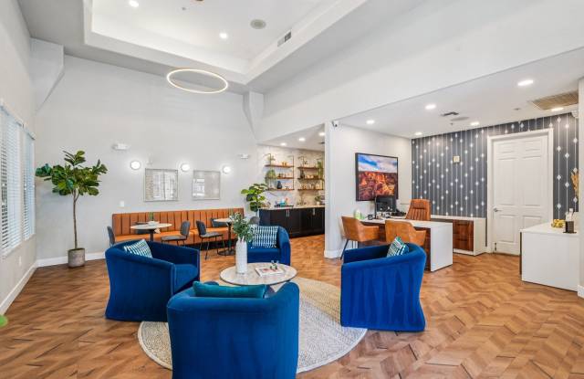 Del Mar Apartments Gallery 2