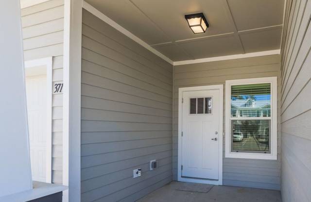 Sand Palm Rd N 332 - Savannah - 332 North Sand Palm Road, Freeport, FL 32439