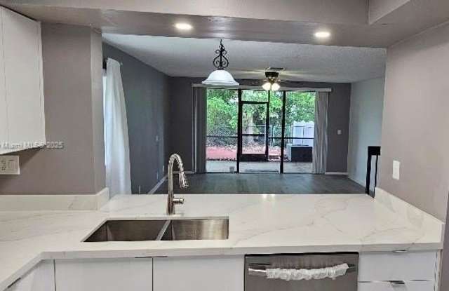 3625 Coral Springs Dr photos photos