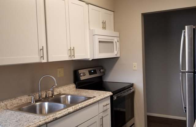 2040 9th St photos photos