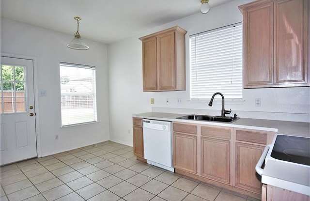 2324 Brookview Drive Gallery 4