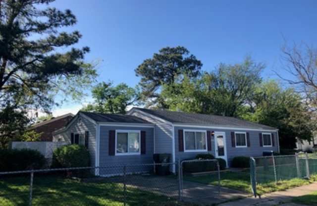 3823 Bluestone Ave photos photos