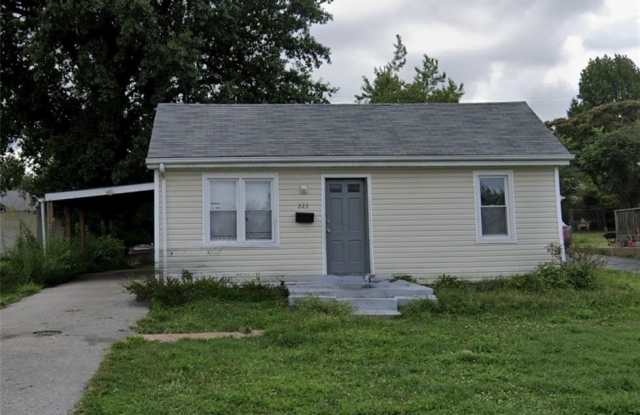 223 La Motte Lane - 223 La Motte Lane, Ferguson, MO 63135