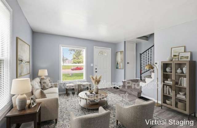 2065 W Mound St photos photos