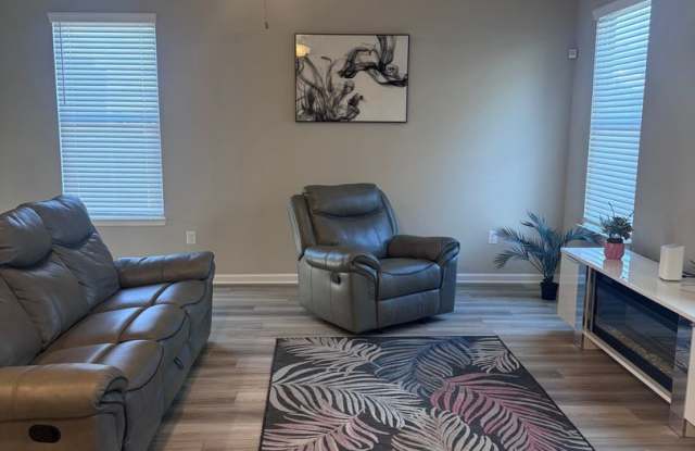 Charming 4BR House in Hampton photos photos