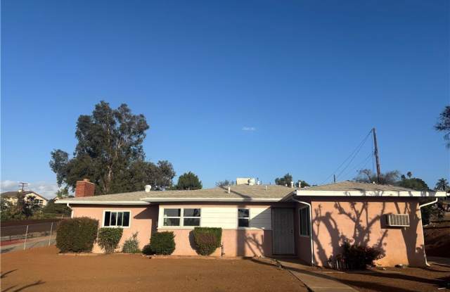 15360 Washington - 15360 Washington Street, Woodcrest, CA 92506