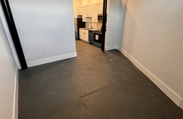 101 s main st Gallery 2