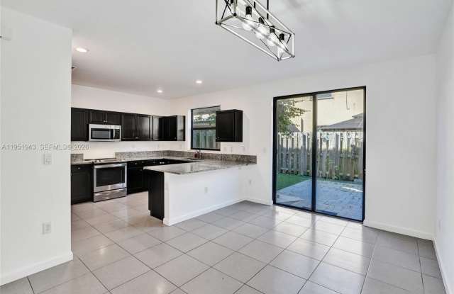 25342 SW 115th Ave photos photos