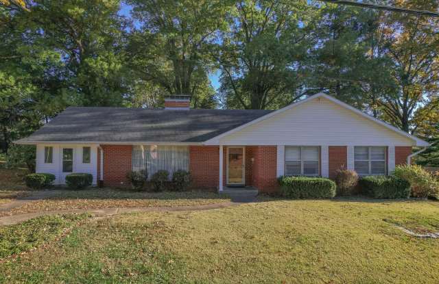 634 Norris Drive - 634 Norris Drive, Jefferson City, MO 65109