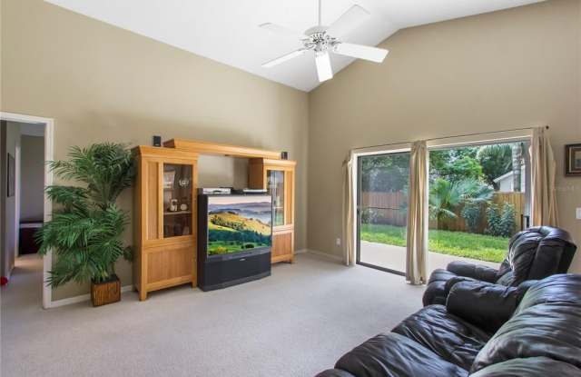 9545 SOUTHERN GARDEN CIRCLE Gallery 4