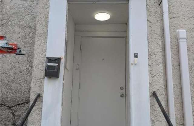 1111 Catasaqua Road unit: 2Nd Floor - 1111 Catasauqua Road, Fullerton, PA 18052