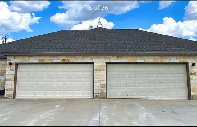 116 Surrey Ln - 116 Surrey Lane, Gatesville, TX 76528