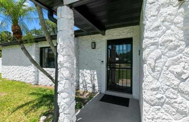 2506 BALI Circle Gallery 3