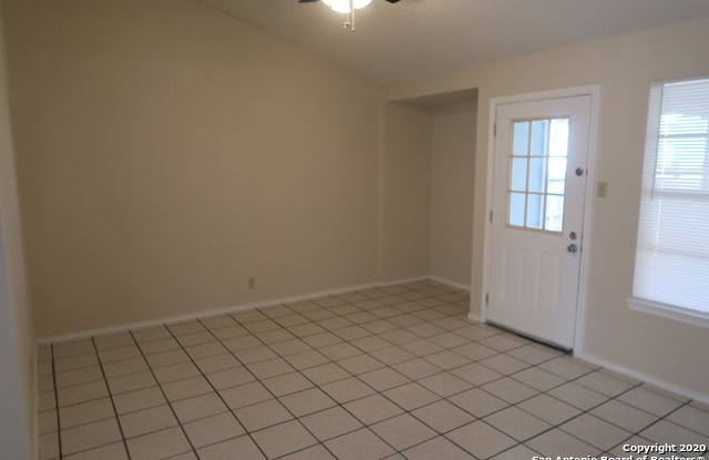 8722 Welles Harbor Gallery 2