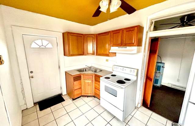 619 N 1st St Apt 2 - 619 North 1st Street, Richmond, VA 23219