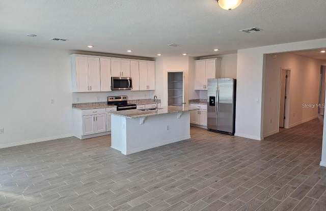 5309 MADDIE Drive Gallery 4