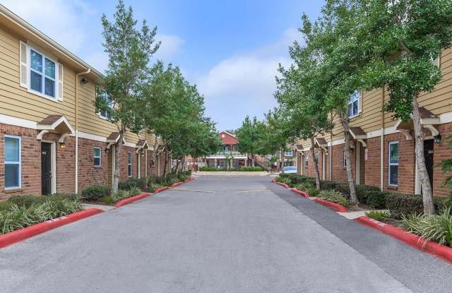 Gia @ Spring Branch photos photos