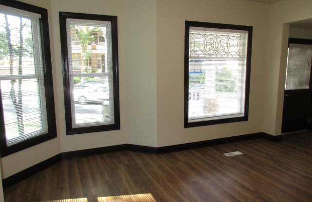 141 E Gorham - Unit 1 Gallery 3