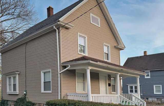4 bedroom, House photos photos
