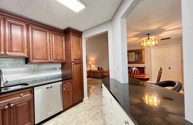 1029 Castle Road - 1029 Castle Road, Bergen County, NJ 07430