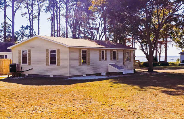 2 Bedroom 1 Bath Home in Jarvisburg $1895/mo photos photos