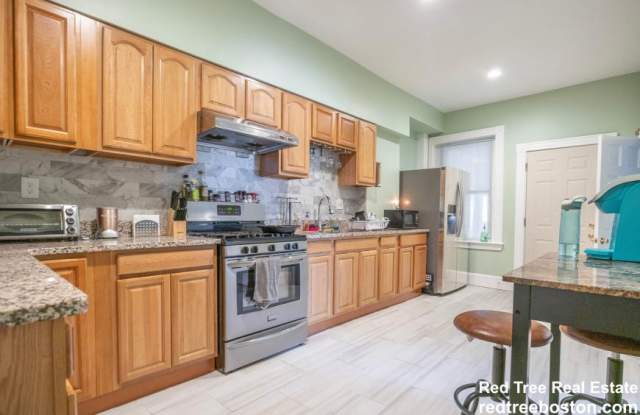 872 Huntington Ave. photos photos 872 Huntington Ave. photos photos
