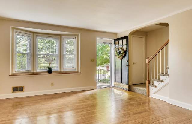 7016 HEATHFIELD ROAD Gallery 3