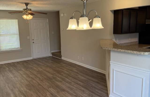 1837 Warmingfield Dr. Gallery 4